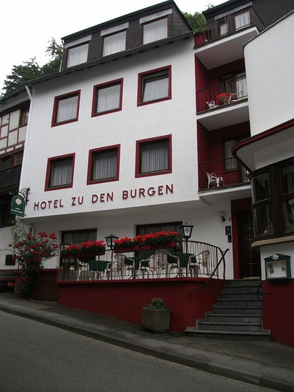 Hotel Zu Den Burgen คัมพ์-บอร์นโฮเฟน ห้อง รูปภาพ